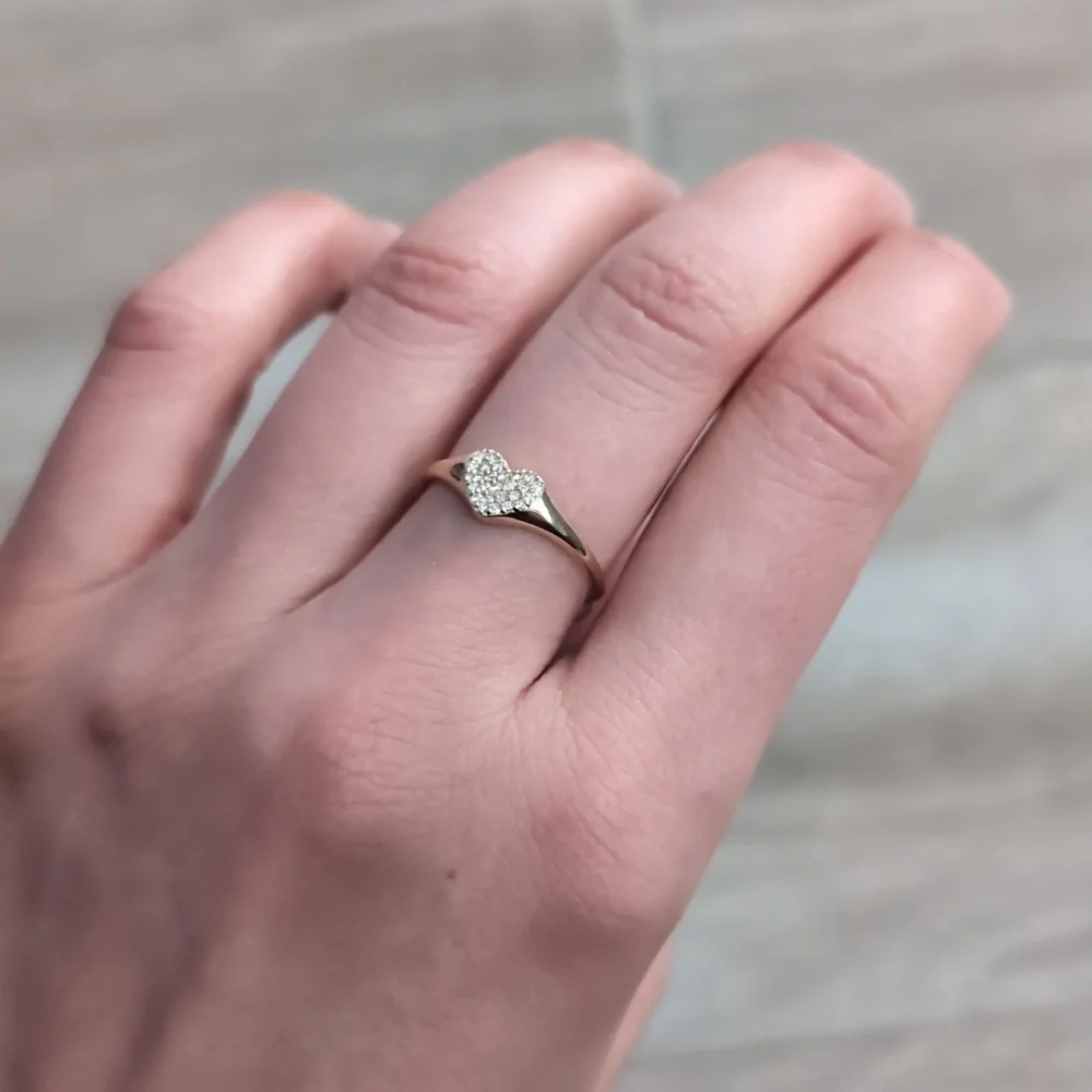 NWT Gorjana Gold Heart Ring - Picture 12 of 16